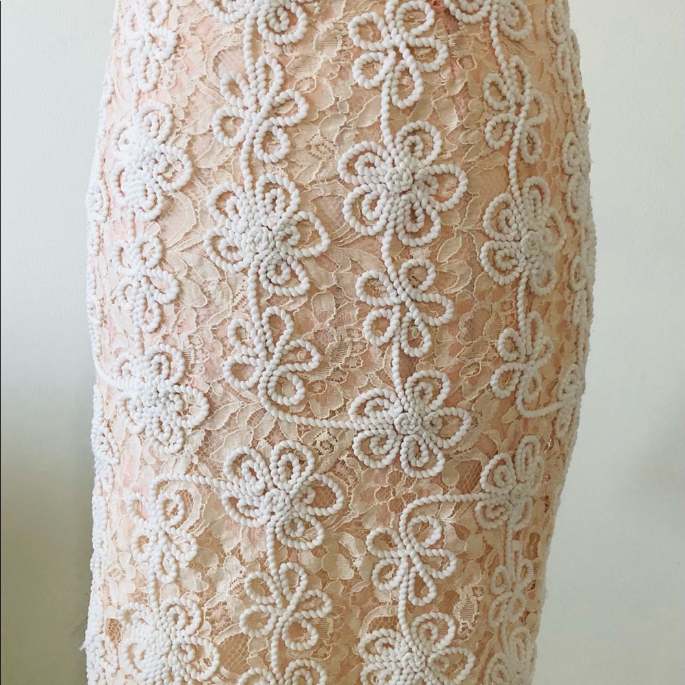 Lapis peach knitted skirt.